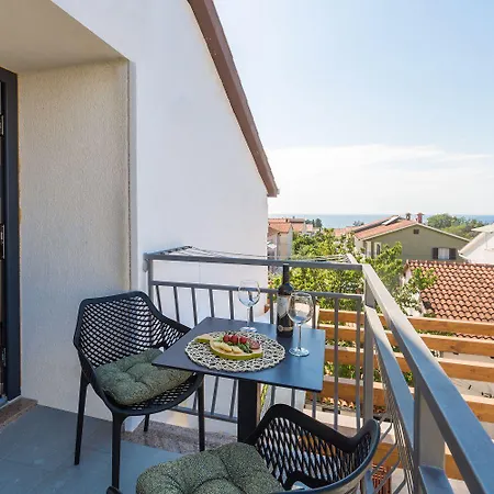 Traumhaftes Mit Meerblick Und Privatem Balkon - Nur 250 Meter Zum Appartamento *